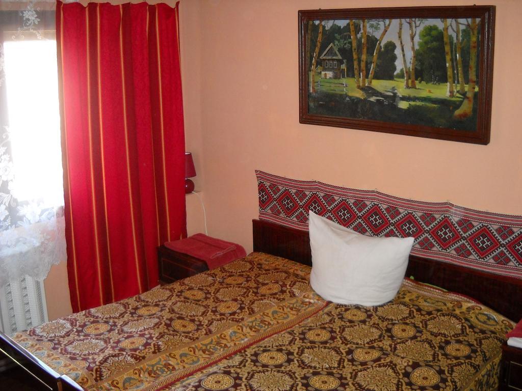 Smerekova Hata Hotel Yasinya Bilik gambar