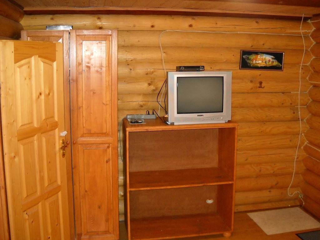 Smerekova Hata Hotel Yasinya Bilik gambar